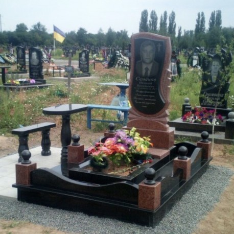 Пам`ятники з граніту Южноукраїнськ Миколаївська область