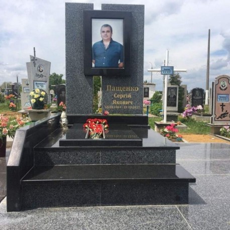 Памятники из гранита Ватутино