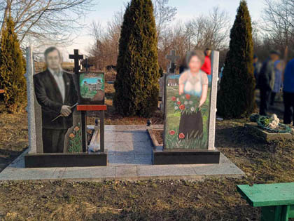 Пам`ятники  з граніту і бетону Корсунь-Шевченківський