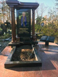 Одинарні пам'ятники