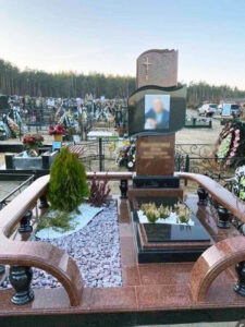 Одинарні пам'ятники