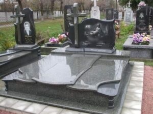 подвійні пам'ятники