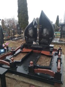 Пам'ятник елітний