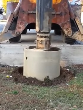 Буріння свердловин на воду в Україні