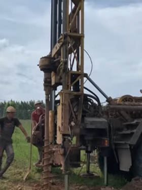 Буріння свердловин на воду в Україні