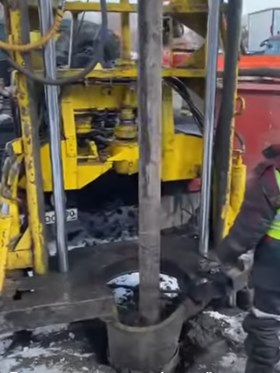 Дніпро Буріння свердловин на воду Бурові роботи