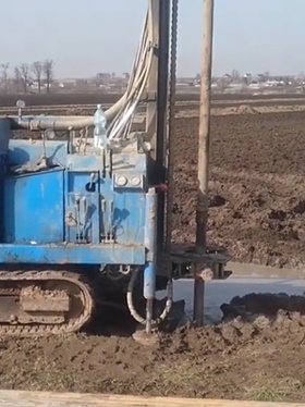 Буріння свердловин на воду Гайворон