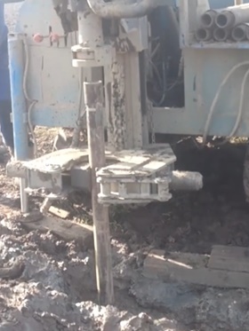 Буріння свердловин на воду Гайворон