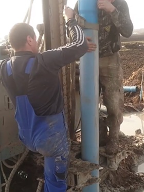 Буріння свердловин на воду Гайворон