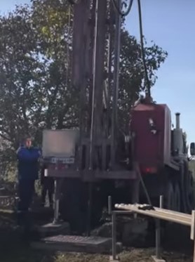 Ужгород Закарпаття Буріння свердловин на воду Бурові роботи