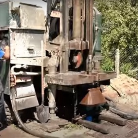 Берегове Буріння свердловин на воду Скважина для води