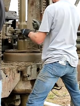 Запоріжжя Буріння свердловин на воду Бурові роботи