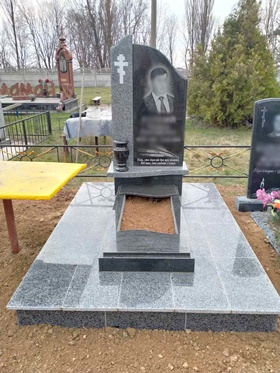 Хотин Пам`ятники на могилу