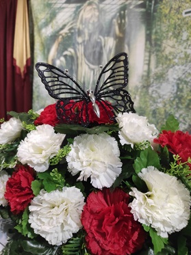 Прощальні ритуальні вінки хрести Черкаси