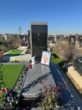 Памятники на могилу Турбів