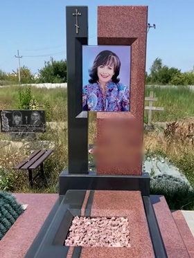 Чернівці Пам'ятники надгробні