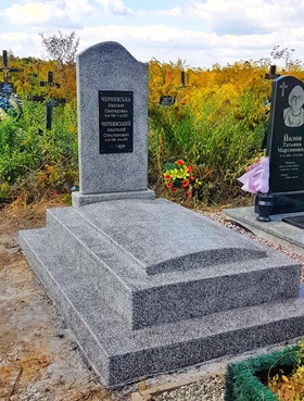 Гранітні памятники на могилу Чернівці