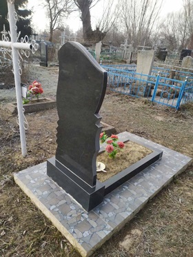 пам'ятники на могилу Борзна