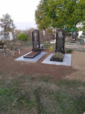 пам'ятники на могилу Борзна