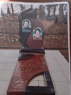 пам'ятники на могилу Чернігів