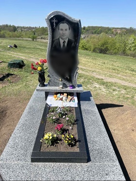 Чернігів Пам'ятники