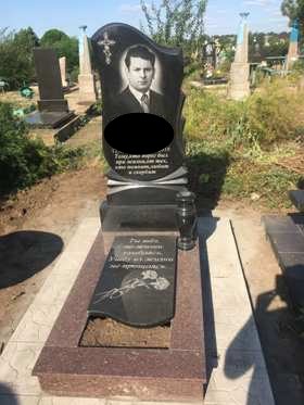 Чернигов Памятники надгробные габбро гранитные мраморные бетонные