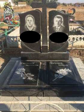 Чернигов Памятники надгробные габбро гранитные мраморные бетонные