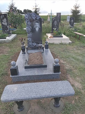 пам'ятники на могилу Тальне