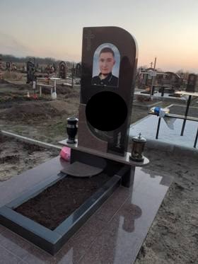 Черкассы Памятники надгробные габбро гранитные мраморные бетонные