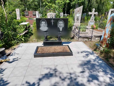 Гранитные памятники на могилу Черкассы