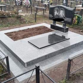 Днепр Памятники надгробные