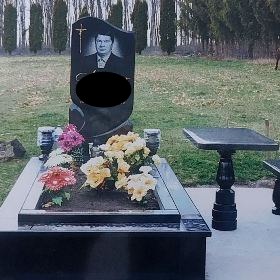 Днепр Памятники надгробные