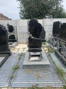 Памятники из гранита на могилу Херсон