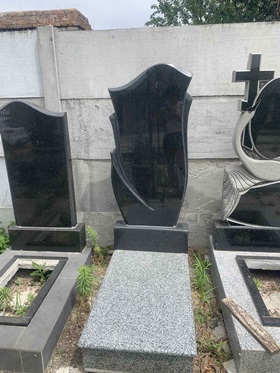 Памятники из гранита на могилу Херсон