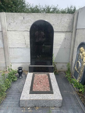 Памятники из гранита на могилу Херсон
