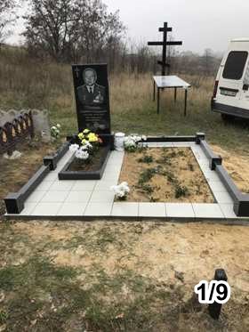 Харків Пам'ятники надгробні габро гранітні мармурові бетонні