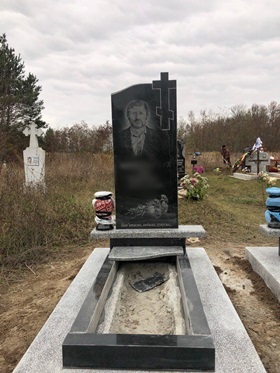Кам'янець-Подільський Пам`ятники надгробні