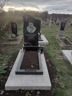 Кам'янець-Подільський Пам`ятники надгробні