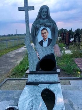 Киев Памятники надгробные габбро гранитные мраморные