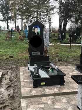 Киев Памятники надгробные габбро гранитные мраморные