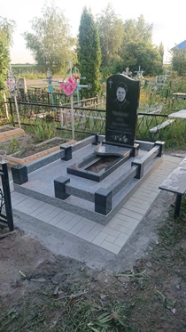 Пам'ятник на могилу з граніту Біла Церква