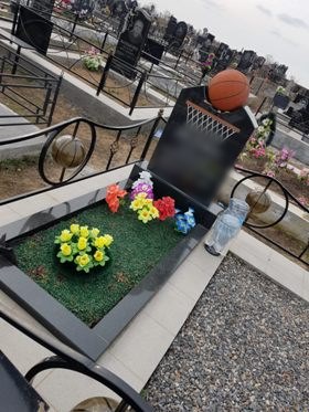Николаев Памятники габбро гранитные мраморные бетонные Плиты на могилу