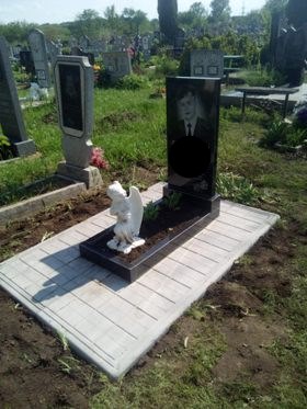 Одесса Памятники надгробные габбро гранитные мраморные бетонные