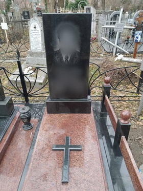 Гранитный памятник на могилу Одесса