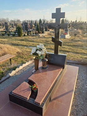 пам'ятники на могилу Дубно