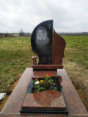 Пам`ятники на могилу Бучач