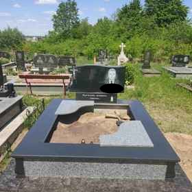 Тернопіль Пам'ятники надгробні