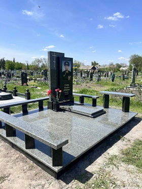 Винница Памятники надгробные габбро гранитные мраморные бетонные