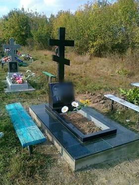 Пам'ятники на могилу з граніту і мармуру Жмеринка Ритуальні послуги