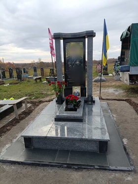 Надгробные гранитные памятники на могилу Винница